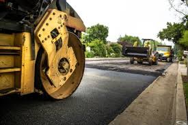 Best Driveway Snow Removal Preparation  in Dayton, OR